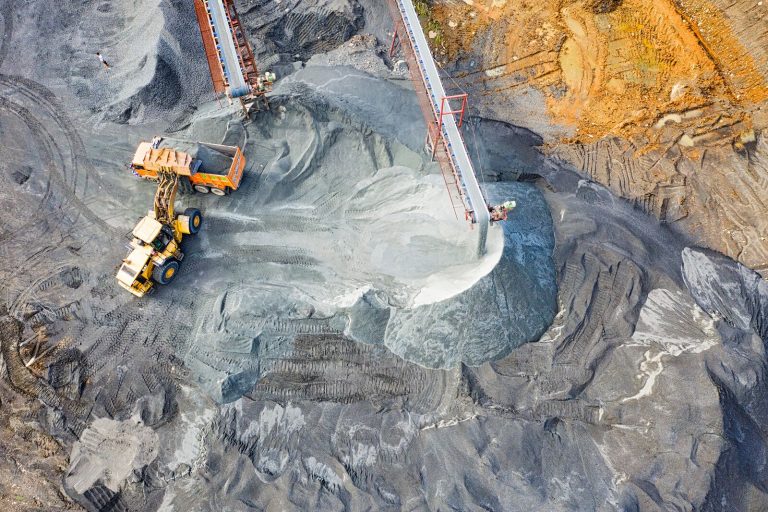 Estimativa de Recursos e Reservas Minerais